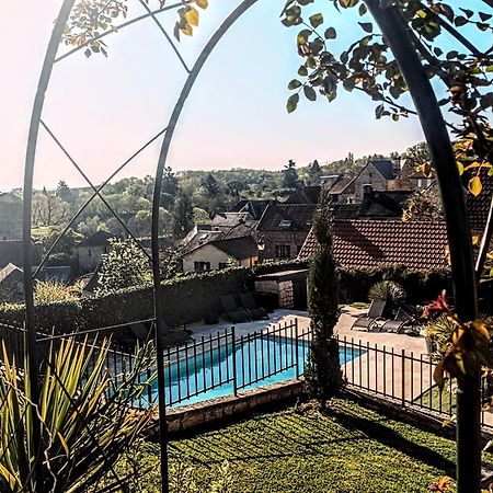 Le Clos De La Musardise - Gites De Charme Avec Piscine Chauffee Salignac Eyvigues エクステリア 写真