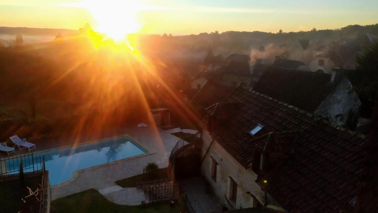 Le Clos De La Musardise - Gites De Charme Avec Piscine Chauffee Salignac Eyvigues エクステリア 写真
