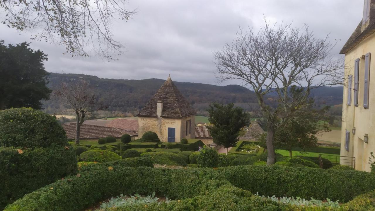 Le Clos De La Musardise - Gites De Charme Avec Piscine Chauffee Salignac Eyvigues エクステリア 写真