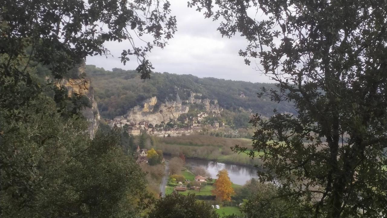 Le Clos De La Musardise - Gites De Charme Avec Piscine Chauffee Salignac Eyvigues エクステリア 写真