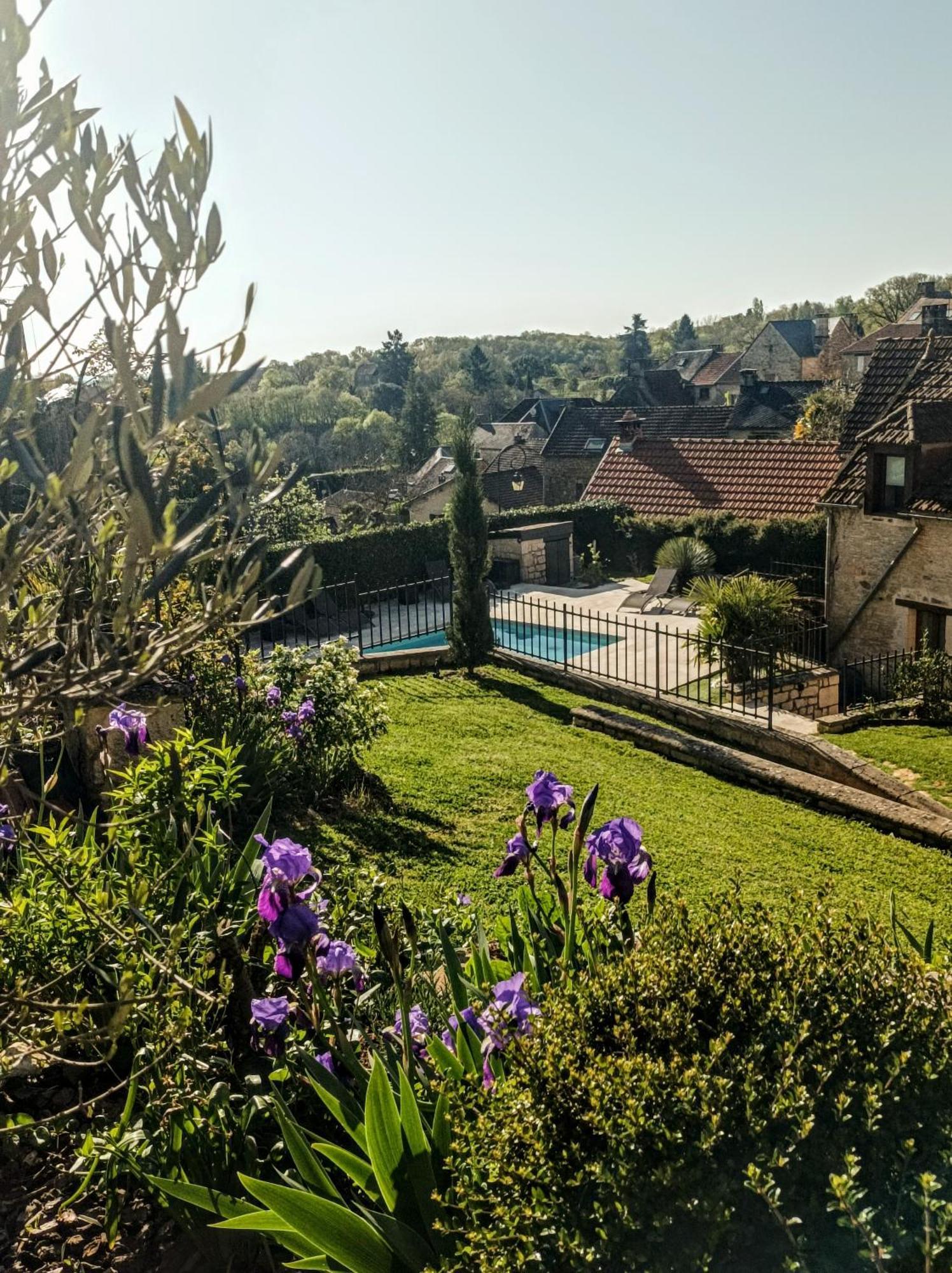 Le Clos De La Musardise - Gites De Charme Avec Piscine Chauffee Salignac Eyvigues エクステリア 写真