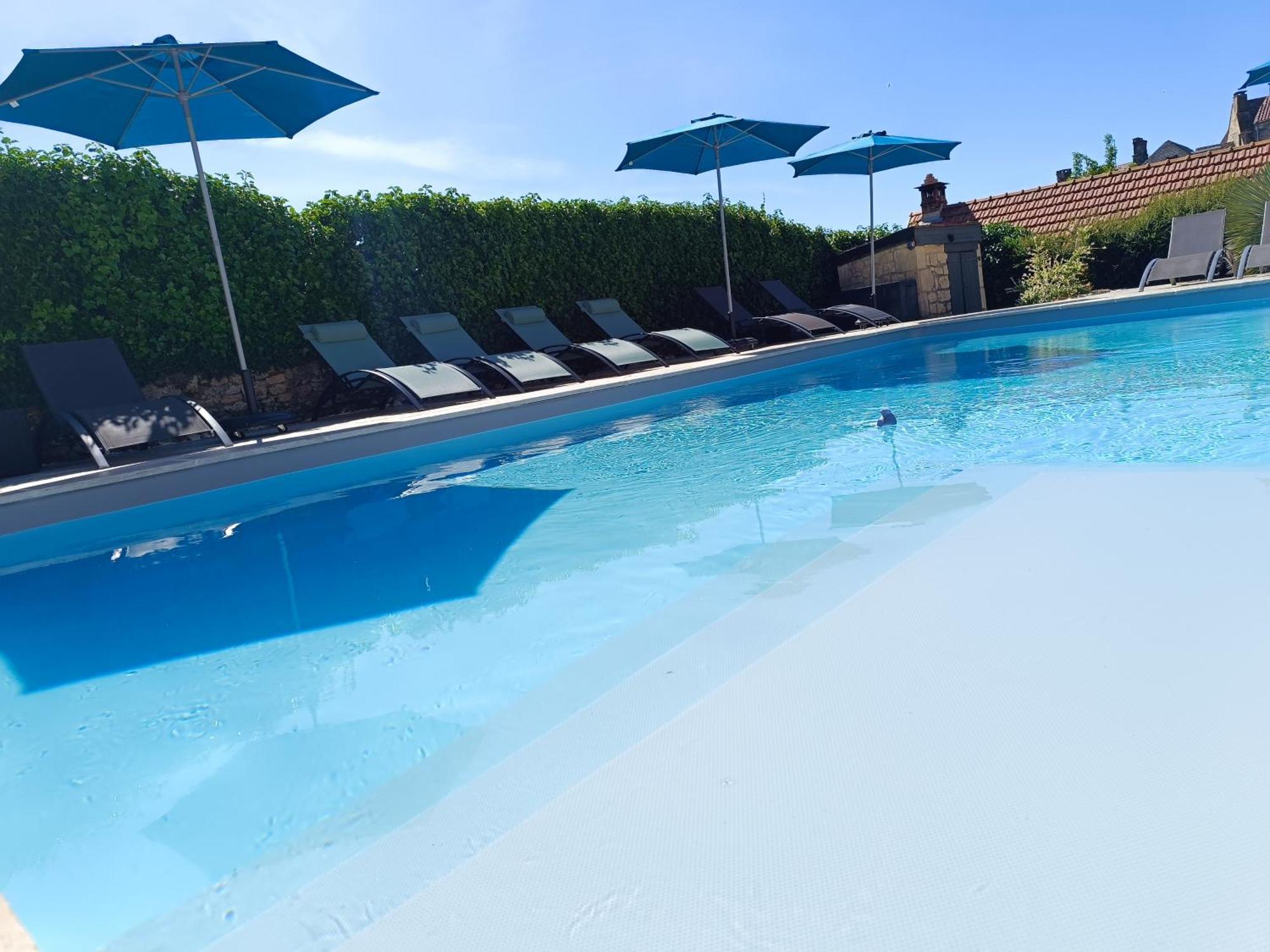 Le Clos De La Musardise - Gites De Charme Avec Piscine Chauffee Salignac Eyvigues エクステリア 写真